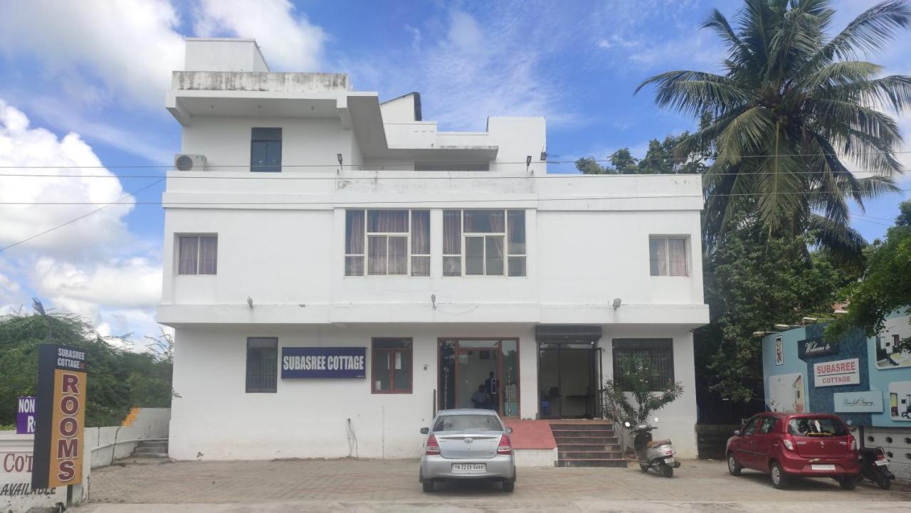 Subasree Cottage Tirunallar 외부 사진