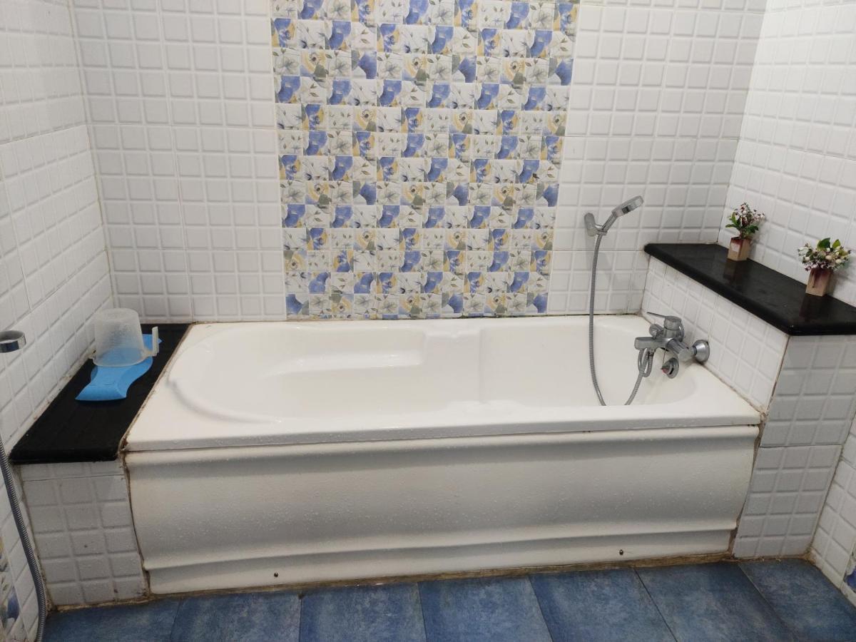 Subasree Cottage Tirunallar 외부 사진